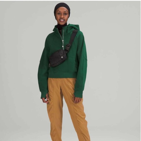 OG Mirrorify Reflective Black/Black lululemon Everywhere Belt Bag - Picture 6 of 14